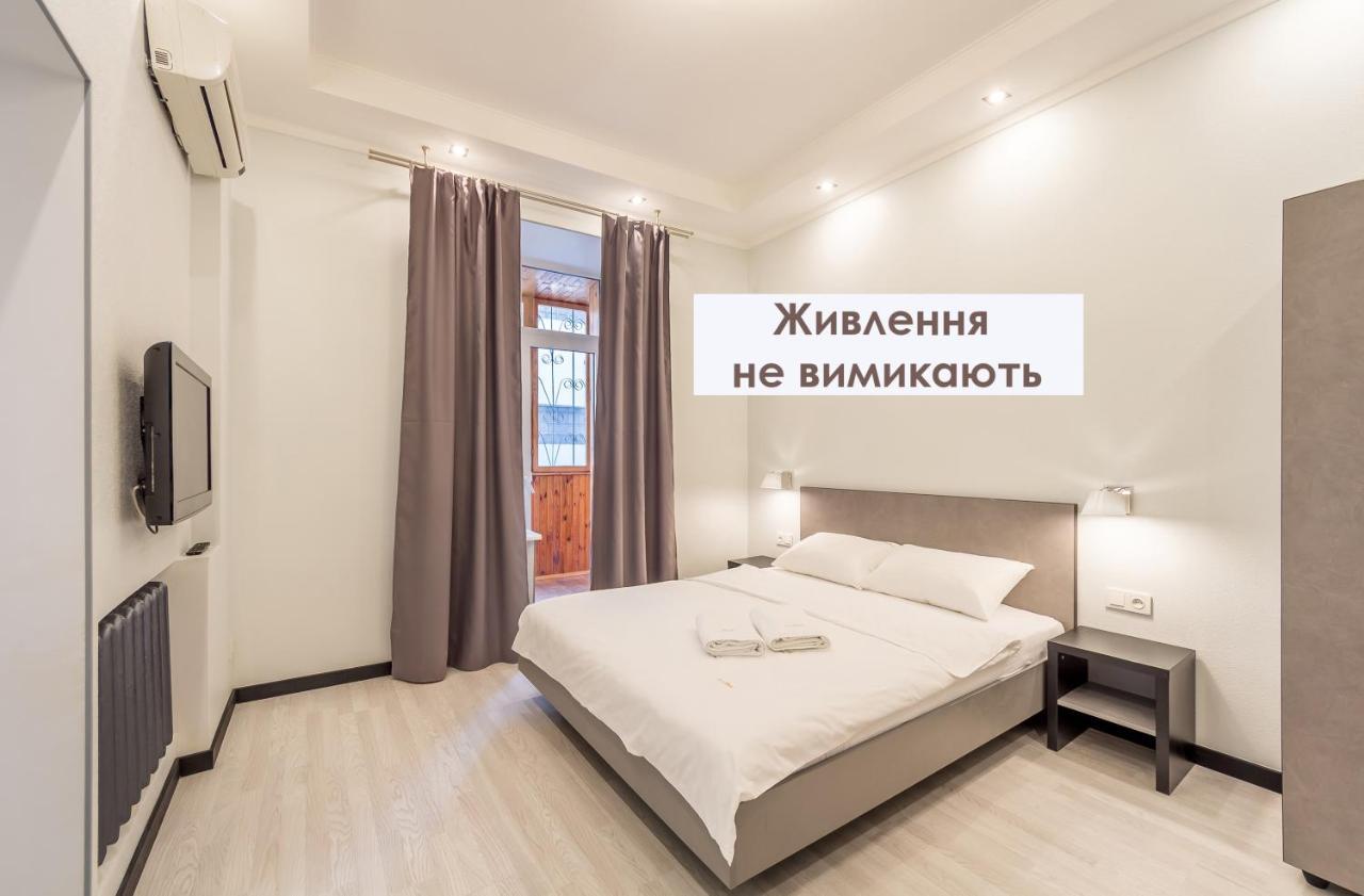 Apartments On Lysenka 3 Near Golden Gate Kiev Bagian luar foto